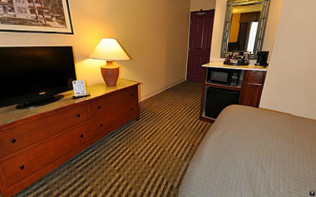 Norwood Inn And Suites Chaska Номер фото