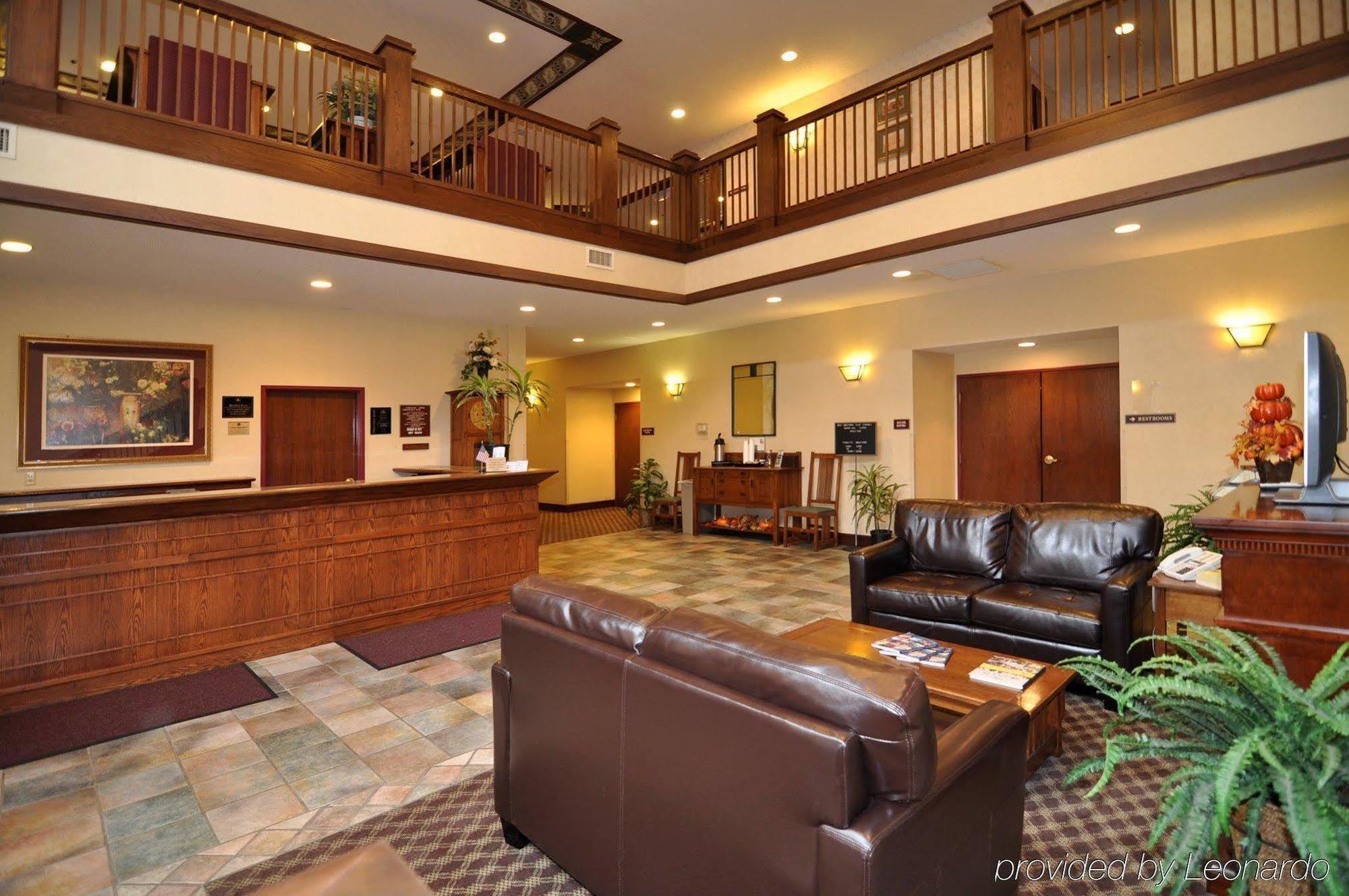 Norwood Inn And Suites Chaska Екстер'єр фото
